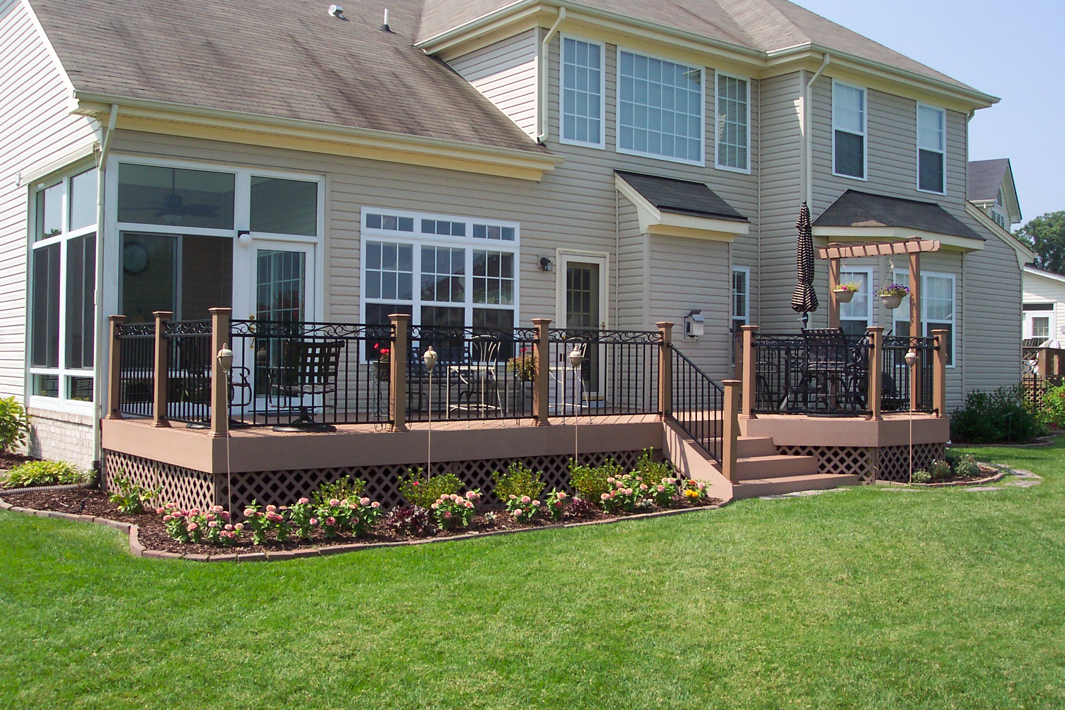 LowMaintenance Composite Decking Design Archadeck Outdoor Living